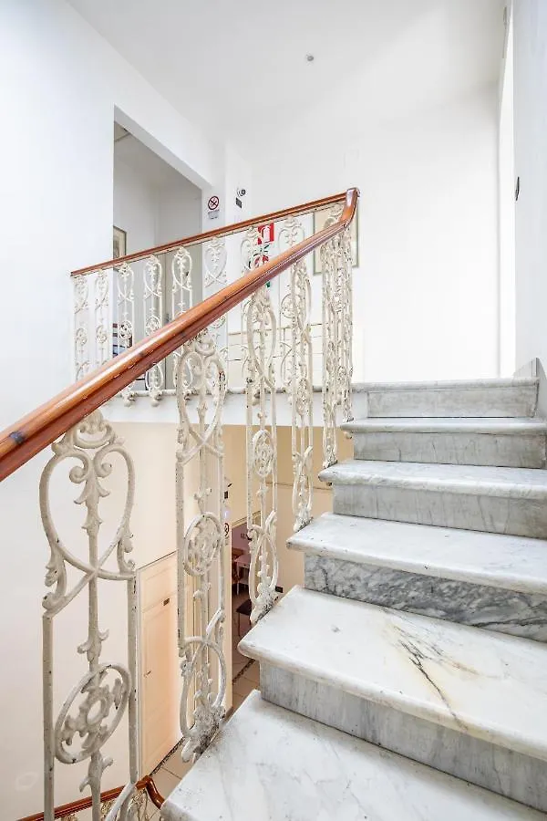 Hotel Paolina Viareggio